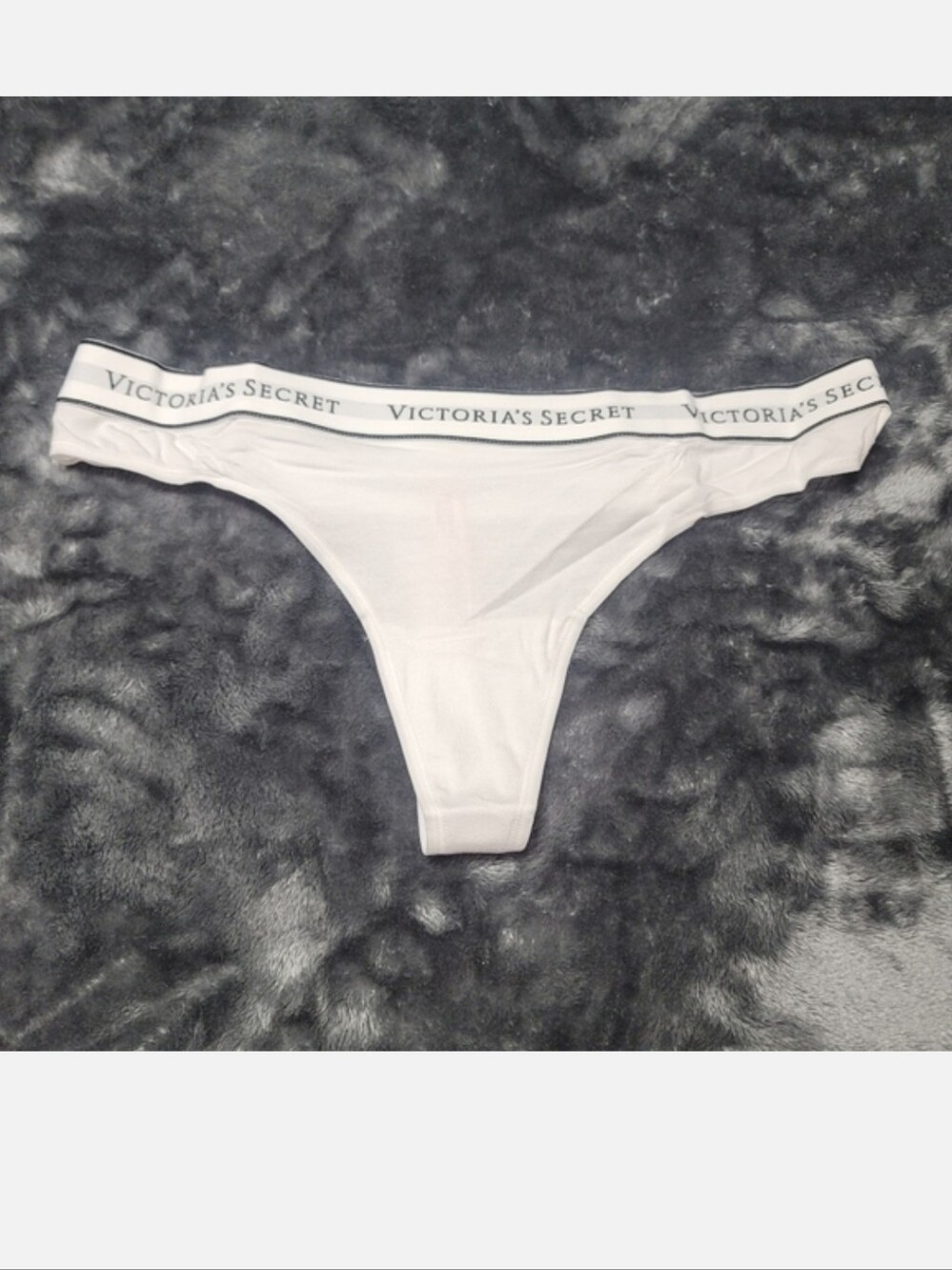 Victoria's secret stretch cotton logo thong panty WHITE XLARGE